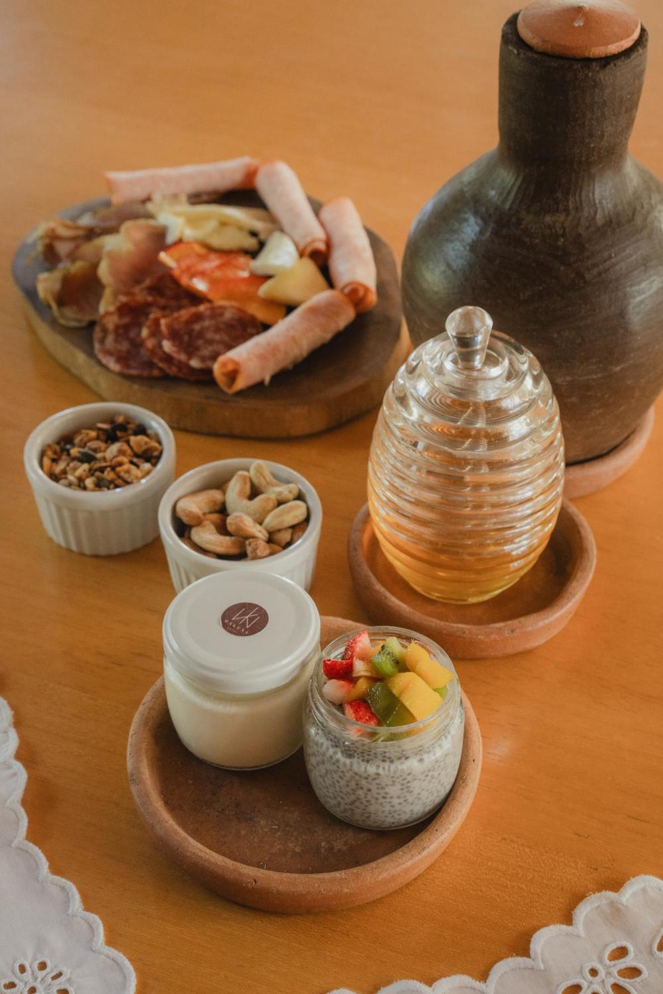 Makena Hotel إيكاري المظهر الخارجي الصورة
